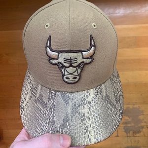 Chicago Bulls Snakeskin Fitted Hat 7 1/8